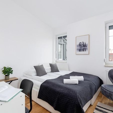 Radziwillowska Apartment Cracow Planty By Noclegi Renters Краков Экстерьер фото